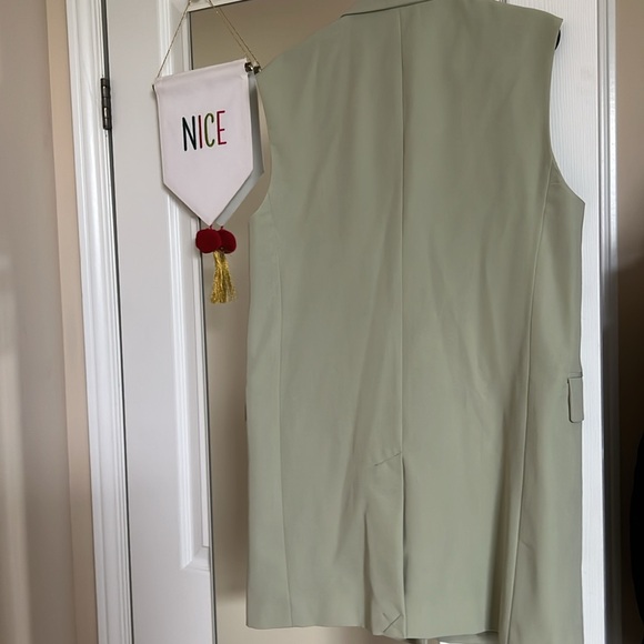 Long vest - Picture 2 of 5